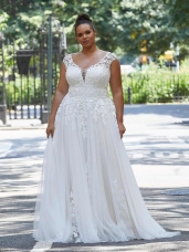 Curvy Brides