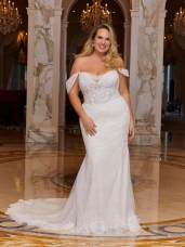 Curvy Brides